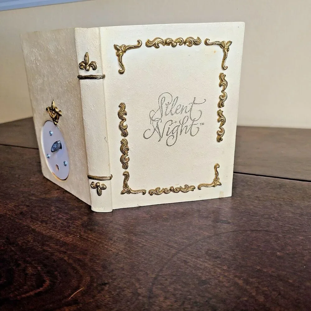 Bible Nativity Music Box - Silent Night Isaiah 9:6 Mary Joseph AGC, Inc. Vintage